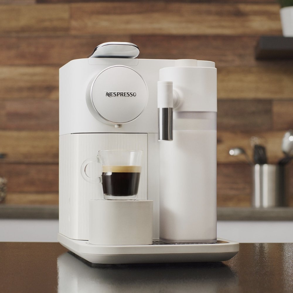 Nespresso Lattissima One Silky Καφετιέρα, Λευκό