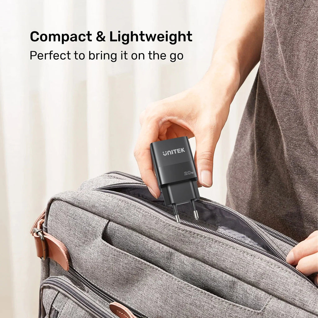 Unitek Charge Wall 20W USB-C PD & QC 3.0 UK Black P1124ABK