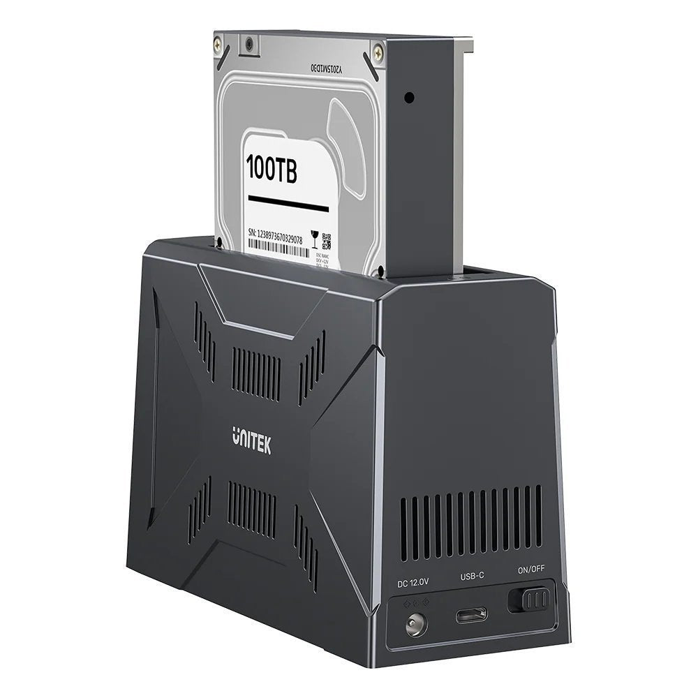 Unitek USB-C NVME/PCIe/SATA/HDD 10Gbps RGB Docking Station S1234B