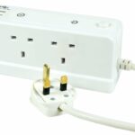 Mercury 4-Gang Desktop Surge Extension USB 1m 429.841UK