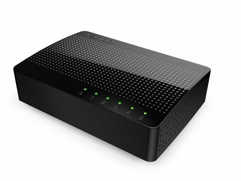 Tenda SG105 5Port Gigabit Switch OfficeWorks